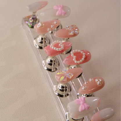 In a Neat Bow- Press ons nails