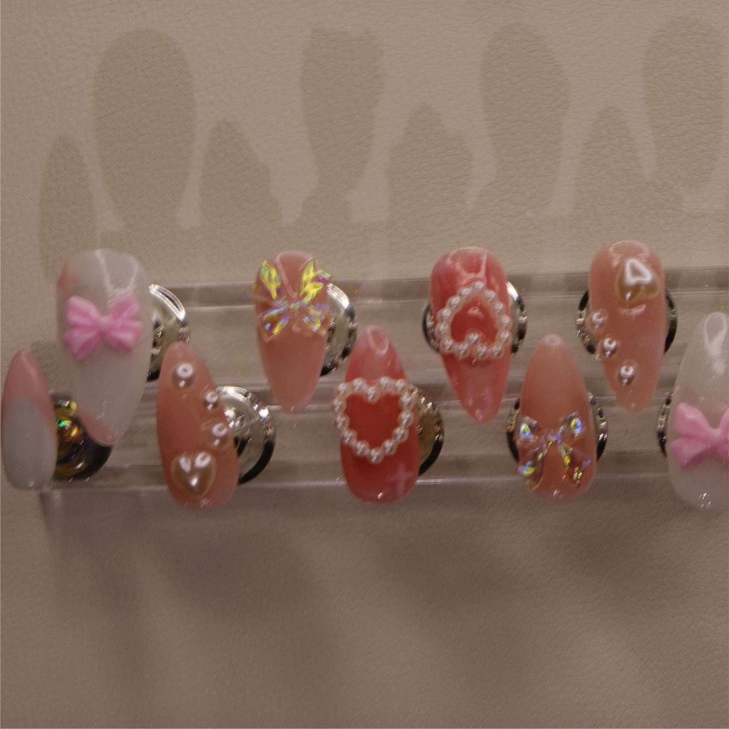 In a Neat Bow- Press ons nails